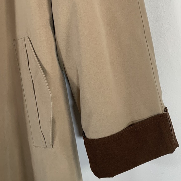 Gallery Classic Zip Up Detachable Liner Women’s Size XL Tan Long Trench Coat - Picture 7 of 14